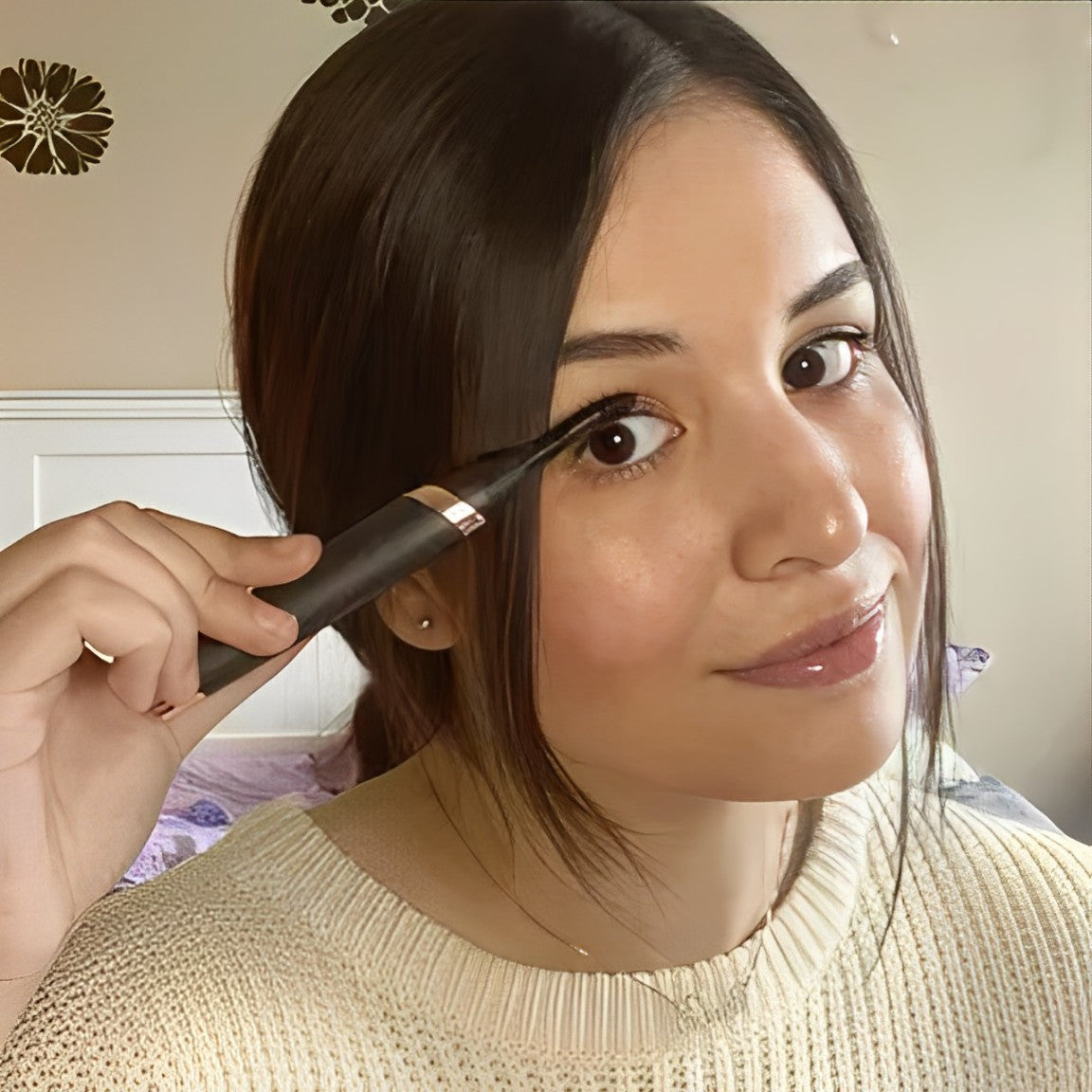 Averna™ Heated Eyelash Curler
